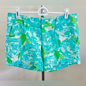 LILLY PULITZER FLORAL SHORTS FOR WOMEN Callahan Style with Rose Pattern